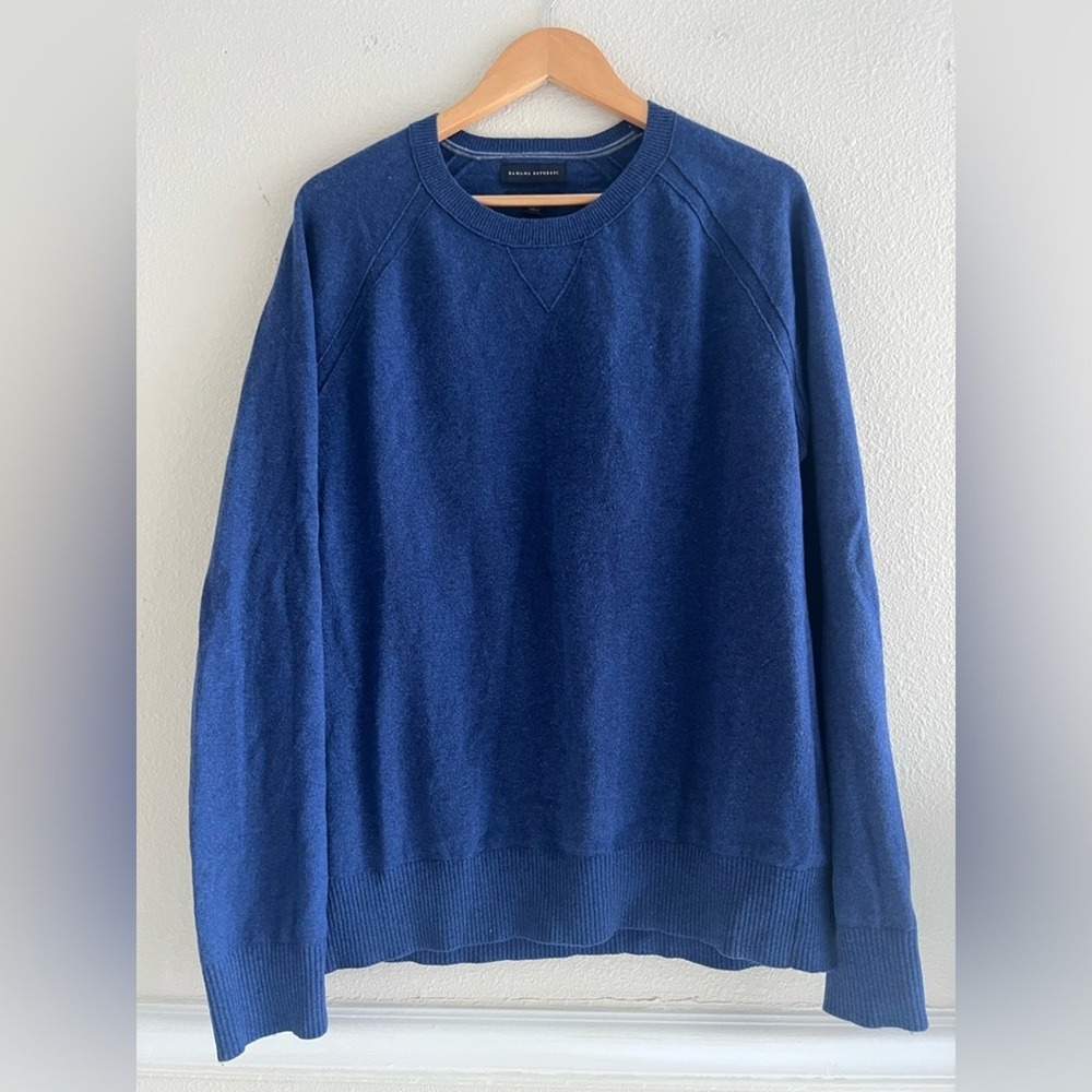 Banana Republic Merino Wool Italian Yarn Blue Sweater Men's Large Preppy